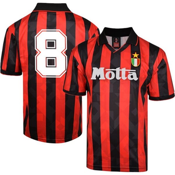 Maglia vintage AC Milan Motta 1993-1994 + Numero 8 - Spezialist in Vintage  Fußball Trikots, Retro Trikots und Retro Mode.