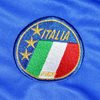 Immagine di Maglia vintage dell' Italia nel Mondiale del 1990 + Numero 15 (R. Baggio)